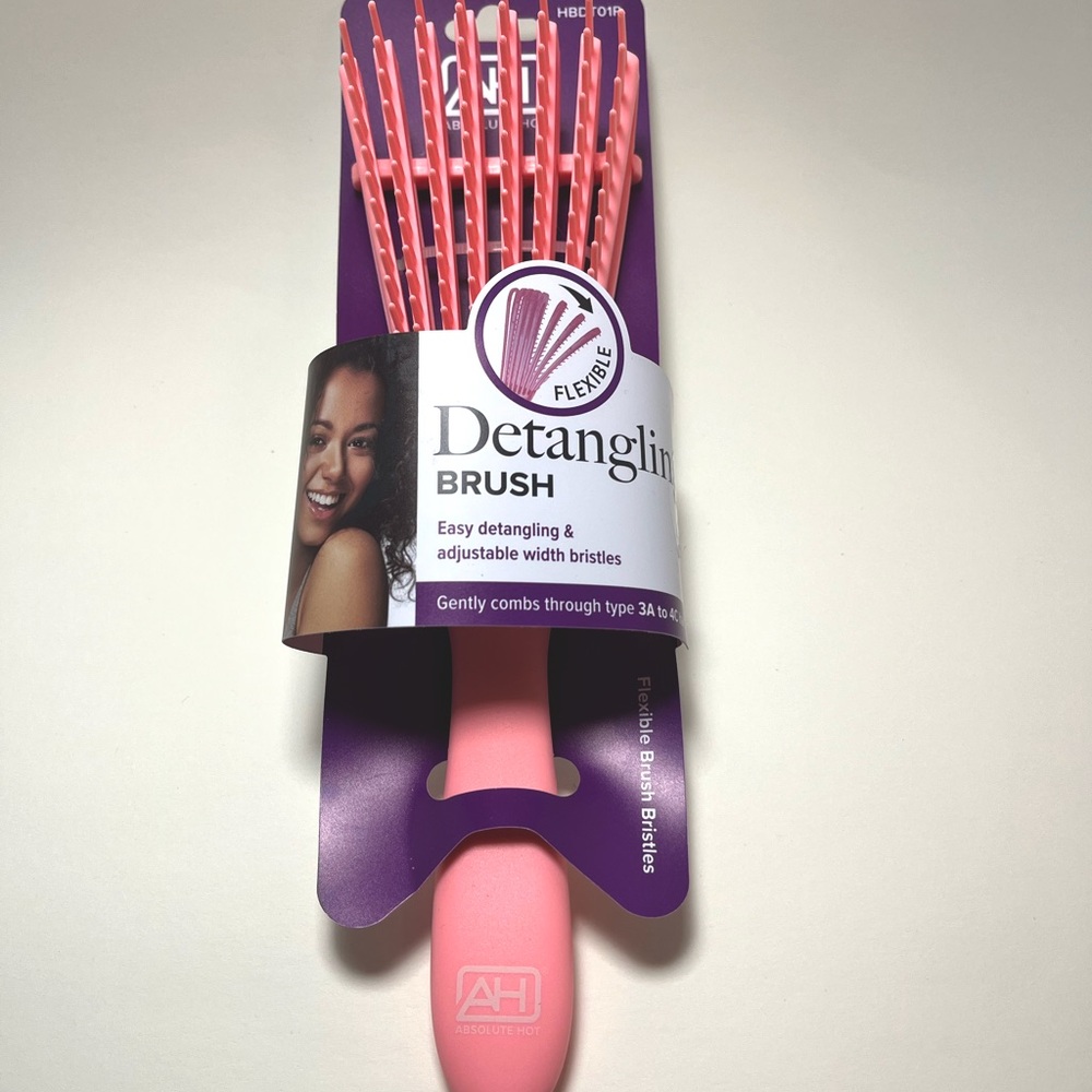 Flexible Detangling Brush